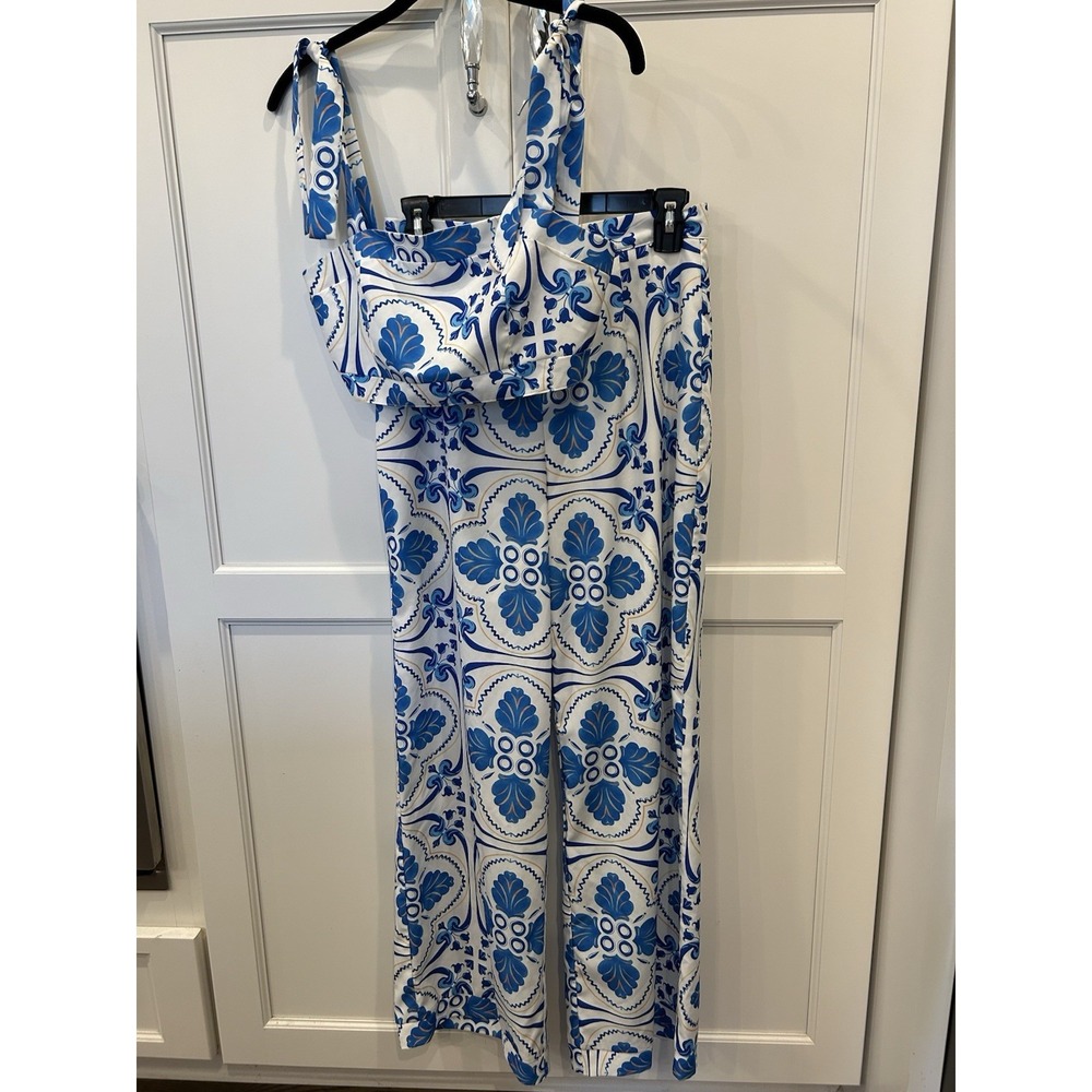 SHEIN Women's Two-Piece Set Size M Tie Straps Crop Top Blue Pattern Wide Leg